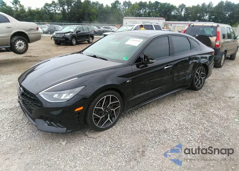 2021 Hyundai Sonata N Line z USA, uszkodzony, nr VIN 5NPEK4JC3MH108217